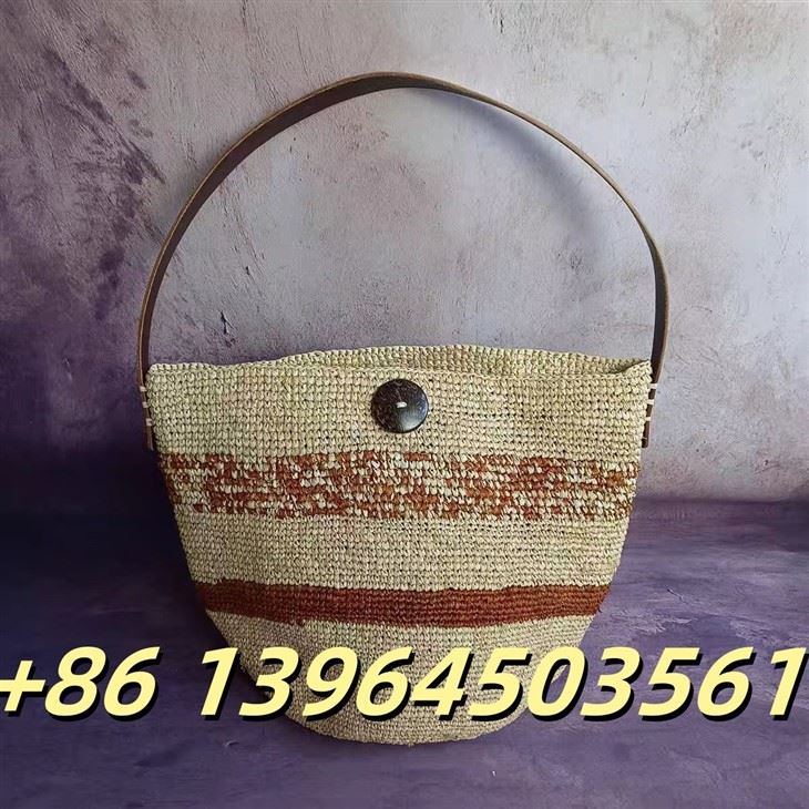 Qo'lda to'qilgan elkali sumka