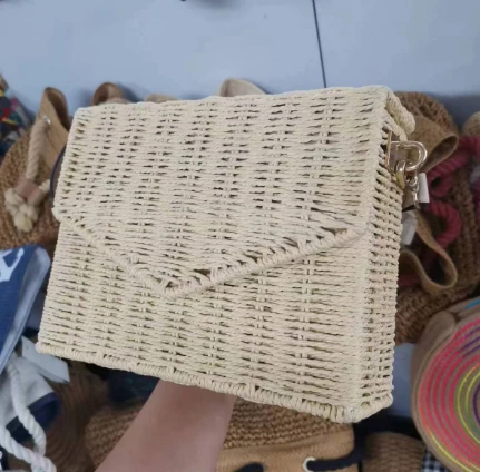 Tabiiy Rattan Lady Beach sumkasi