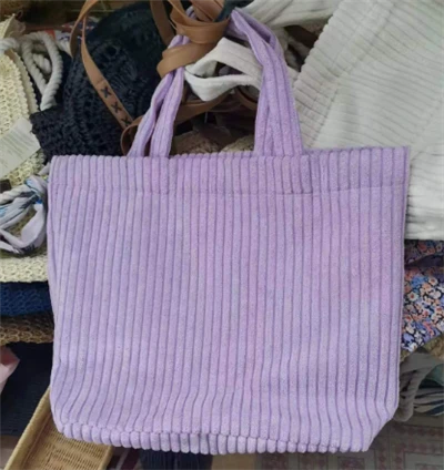 Binafsha rangli korduroy ayollar xarid qilish uchun sumka